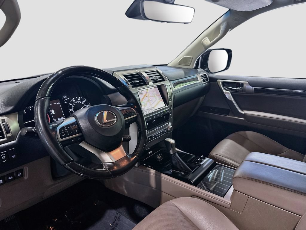 Used 2021 Lexus GX 460 Premium w/ Premium Package AWD/4WD image 9