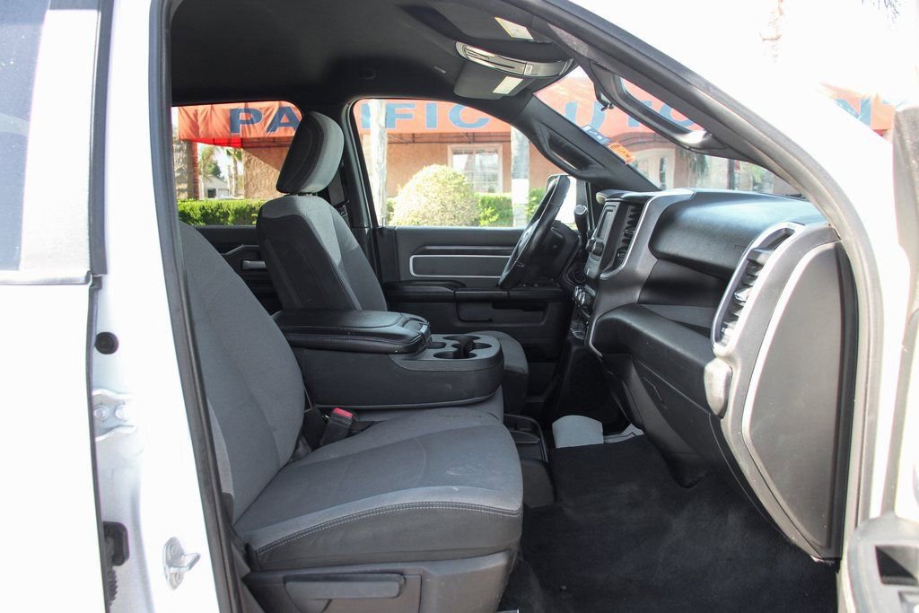 Used 2021 RAM 3500 Big Horn image 39