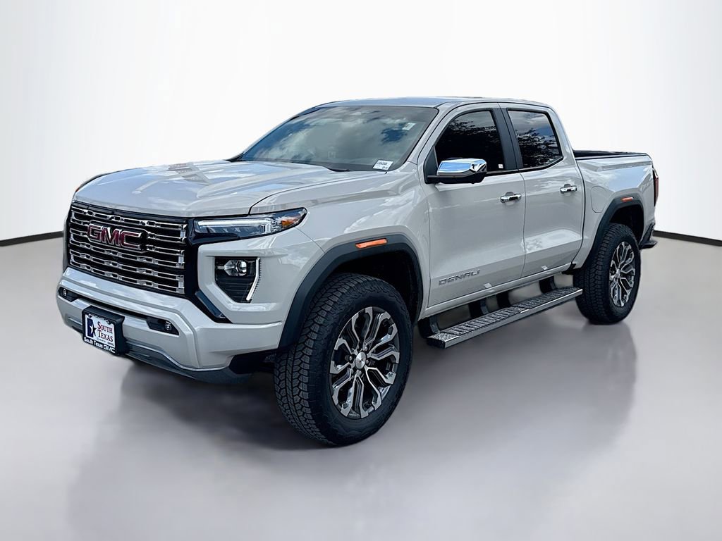 Used 2026 GMC Canyon Denali AWD/4WD image 3