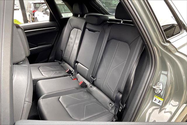 Certified 2025 Audi Q3 2.0T Premium w/ Convenience Package AWD/4WD image 21