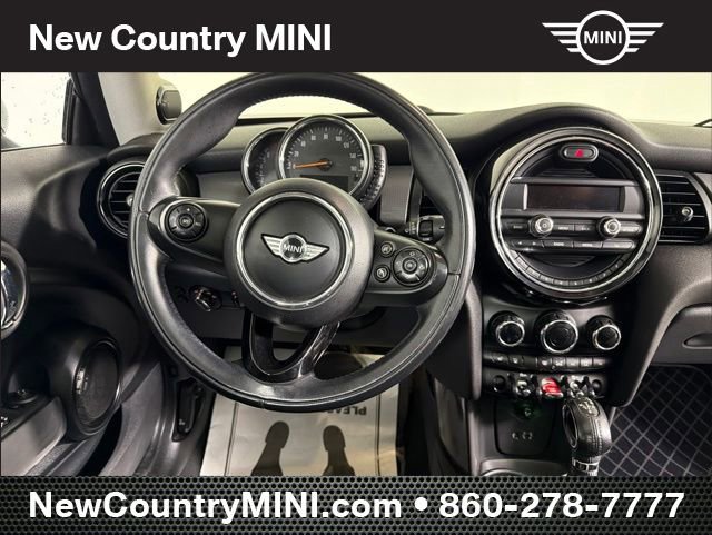 Used 2015 MINI Cooper 2-Door Hardtop FWD image 17