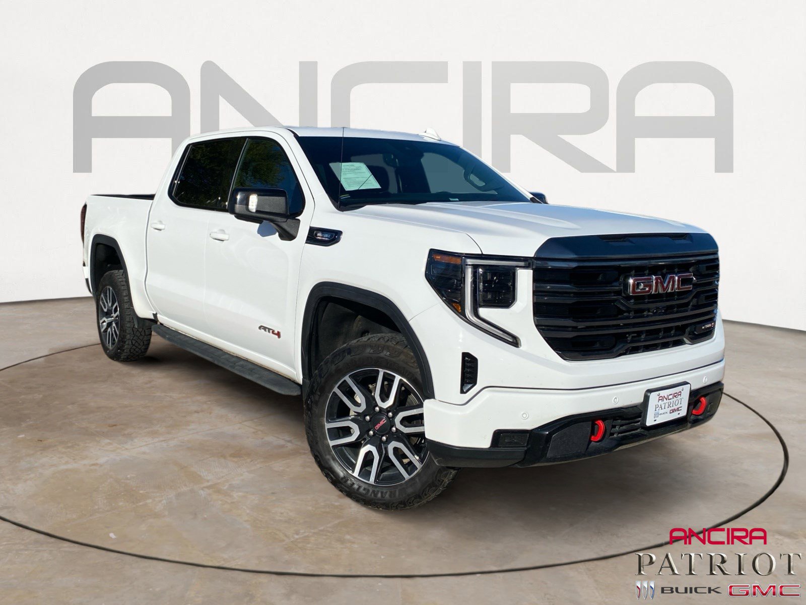 Used 2024 GMC Sierra 1500 AT4 w/ Technology Package image 1