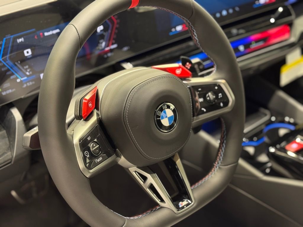 New 2026 BMW M5 Touring image 16