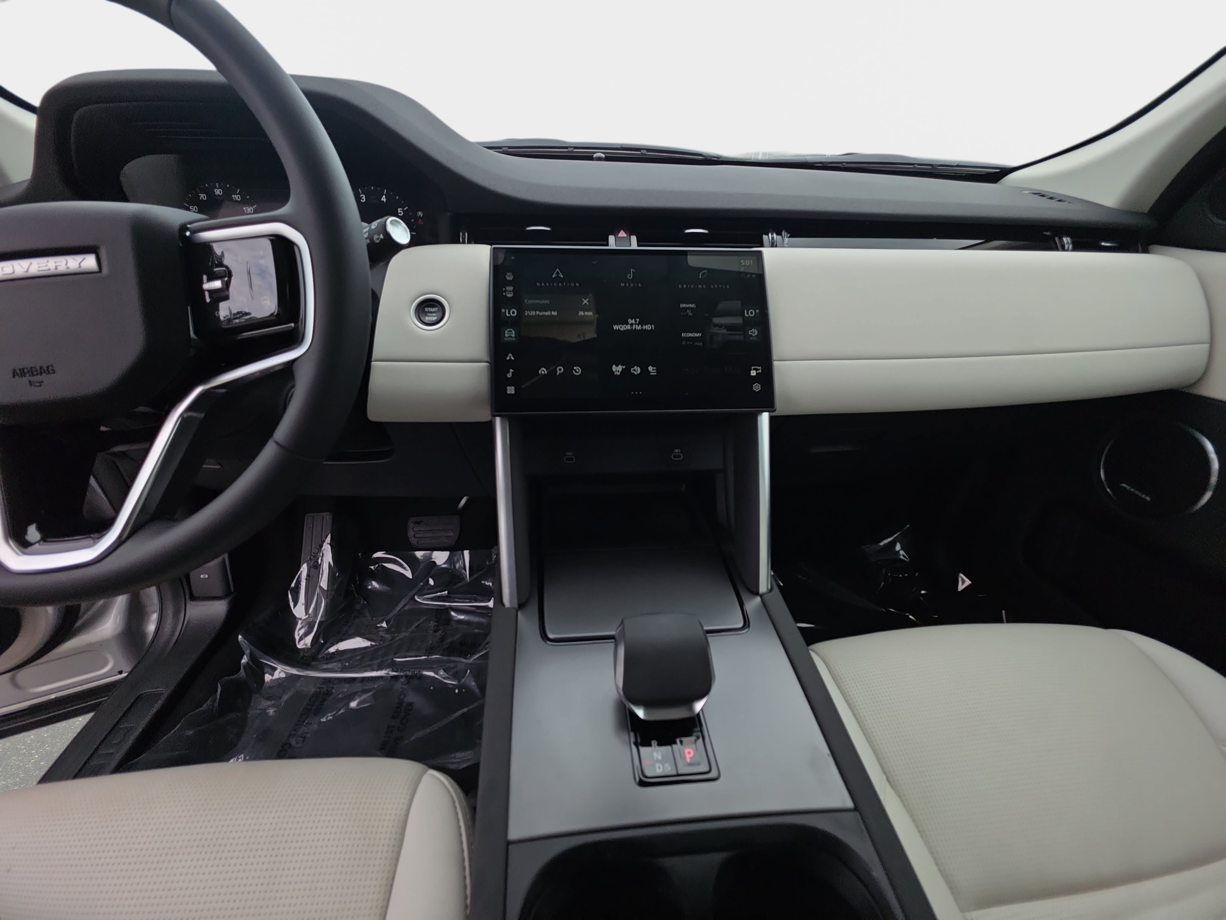 Used 2025 Land Rover Discovery Sport S AWD/4WD image 20