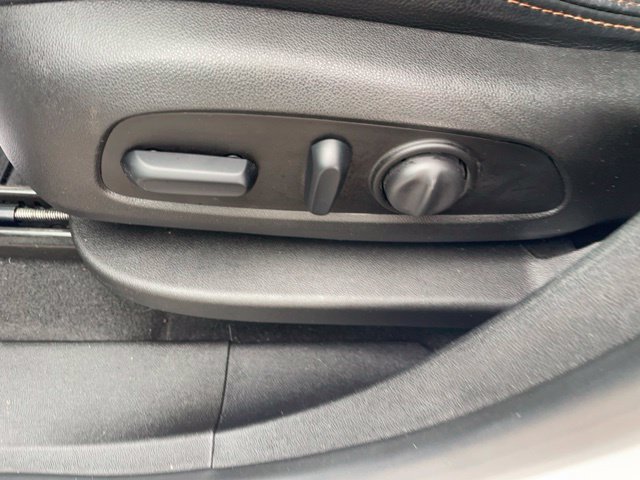 Used 2019 Chevrolet Equinox LT FWD image 14