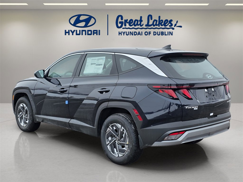 New 2026 Hyundai Tucson Blue SE image 3