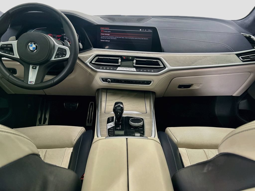 Used 2021 BMW X7 xDrive40i w/ M Sport Package AWD/4WD image 13