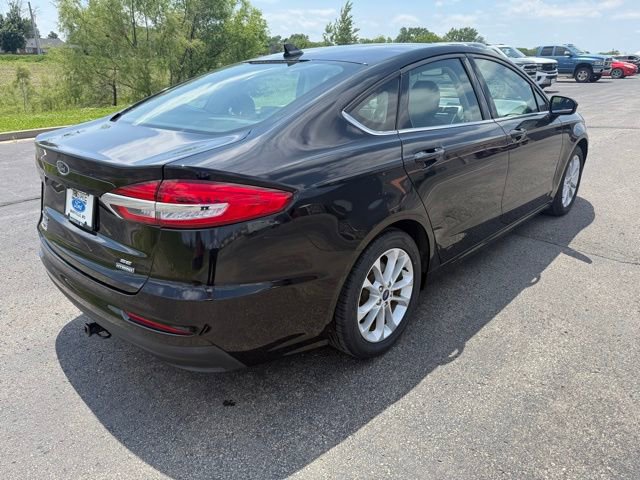 Used 2020 Ford Fusion SE FWD image 7