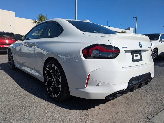 Used 2025 BMW M240i xDrive Coupe image 5