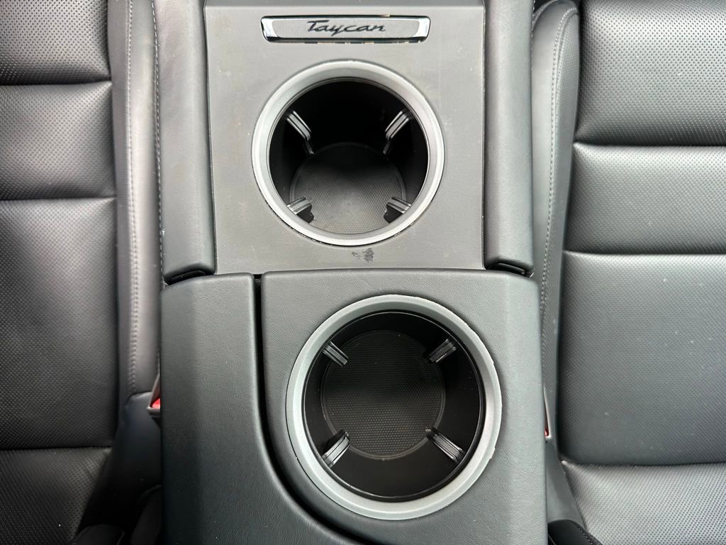 Used 2025 Porsche Taycan 4S image 24