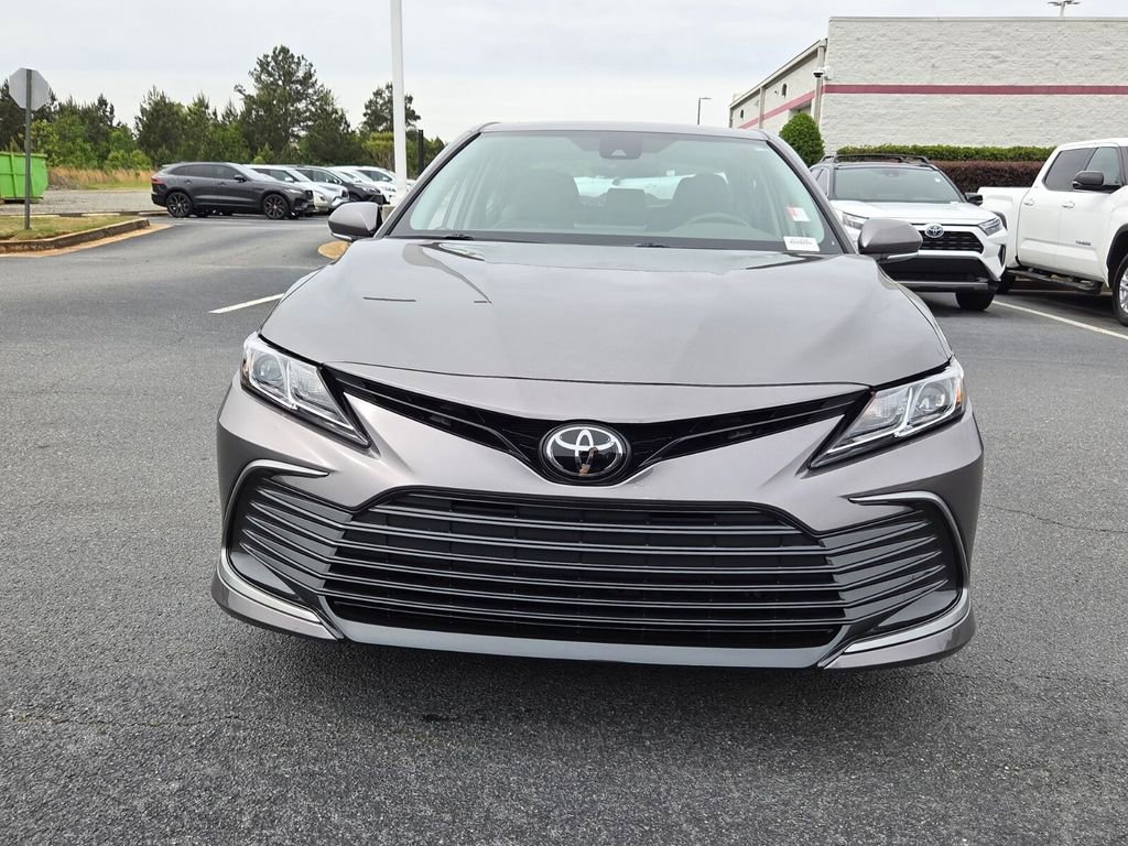 Used 2024 Toyota Camry LE w/ Convenience Package image 2