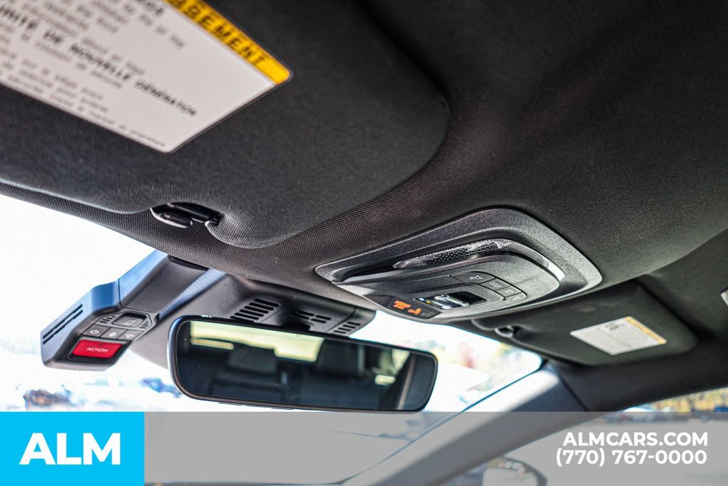 Used 2025 Toyota Crown Signia image 60