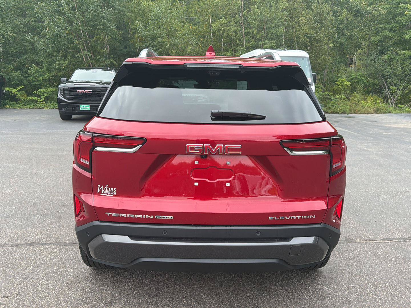New 2027 GMC Terrain Elevation w/ Elevation Premium Package AWD/4WD image 4