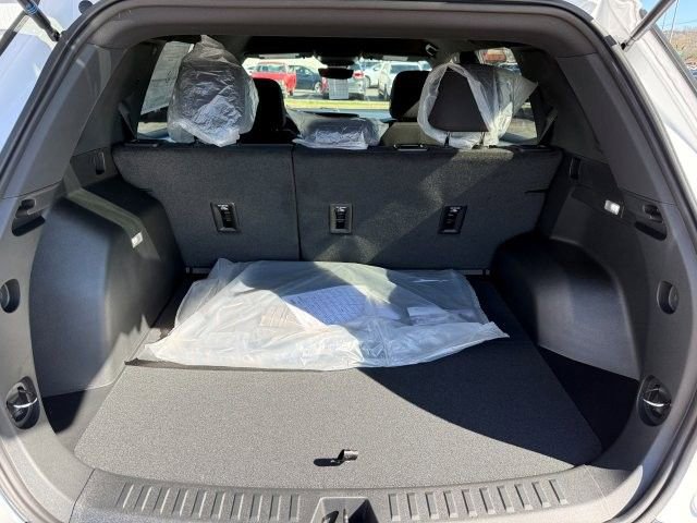 New 2026 Chevrolet Equinox LT w/ Safety and Technology Package image 17