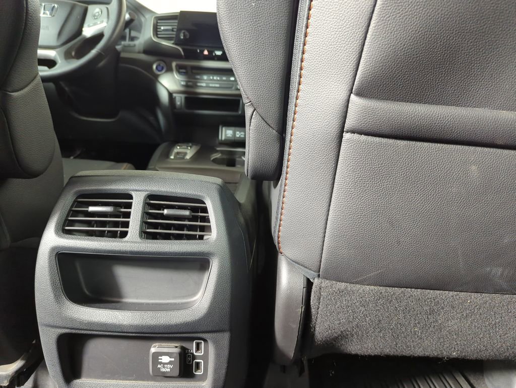 Certified 2022 Honda Passport TrailSport image 31