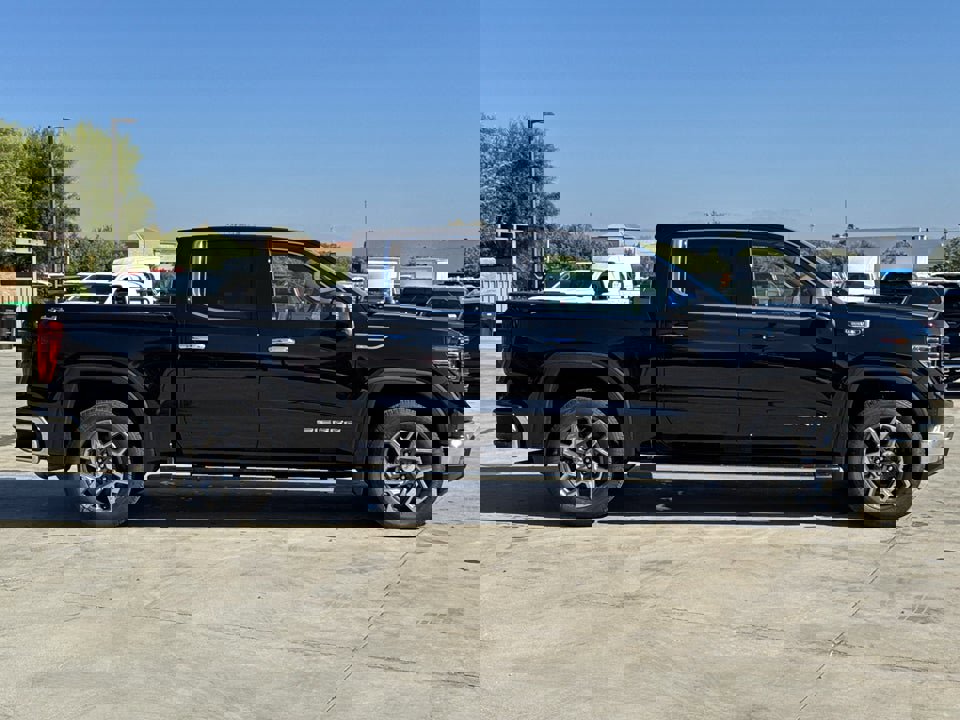 Used 2026 GMC Sierra 1500 SLT w/ SLT Premium Plus Package image 7