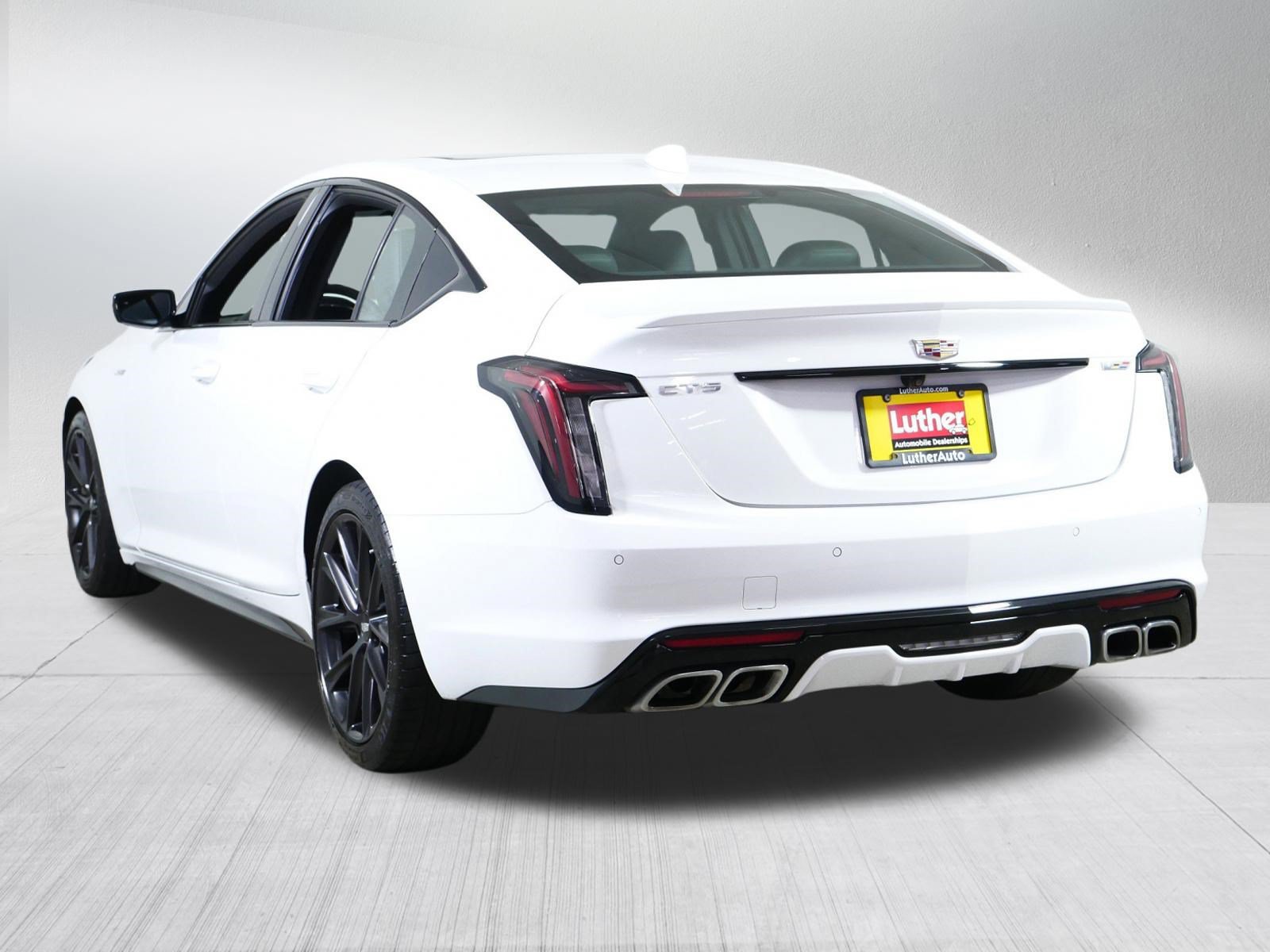 Used 2023 Cadillac CT5 V w/ Premium Package RWD image 5