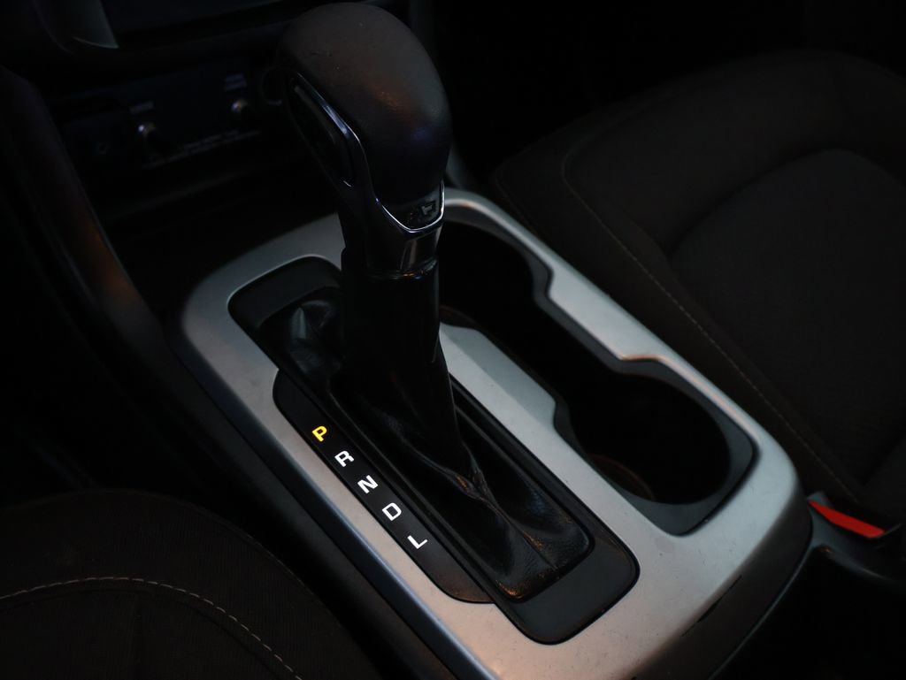 Used 2022 Chevrolet Colorado LT w/ Fleet Safety Package RWD image 23