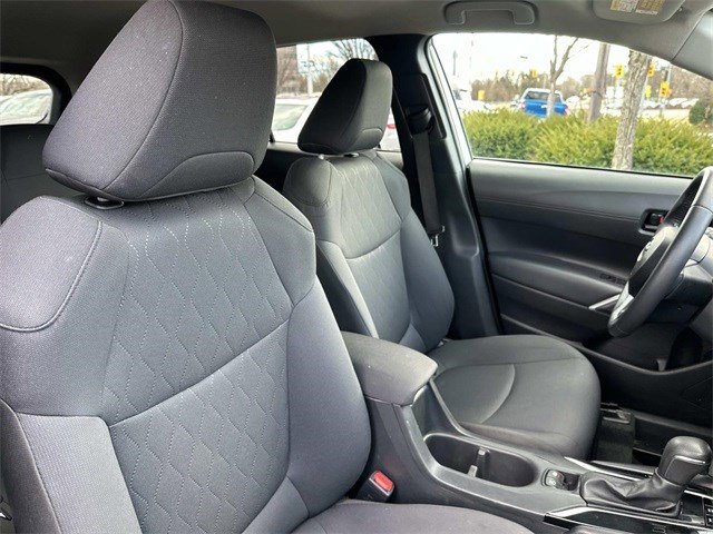 Used 2024 Toyota Corolla Cross LE image 10