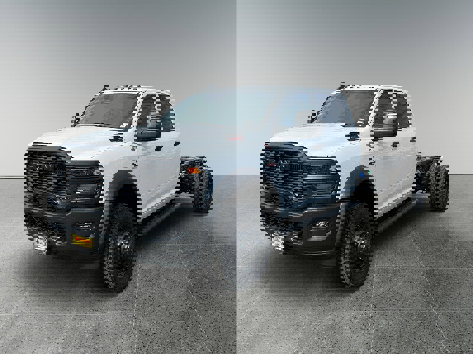New 2026 RAM 5500 4x4 Crew Cab image 1