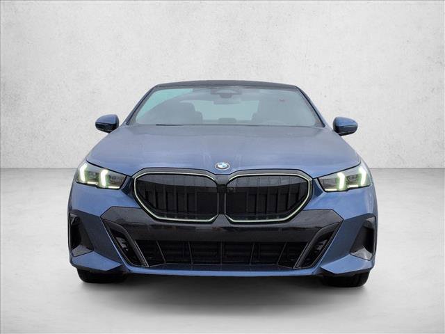 New 2026 BMW 530i xDrive w/ Executive Package image 6