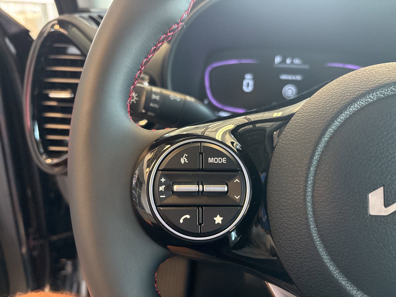 New 2025 Kia Soul GT-Line image 18