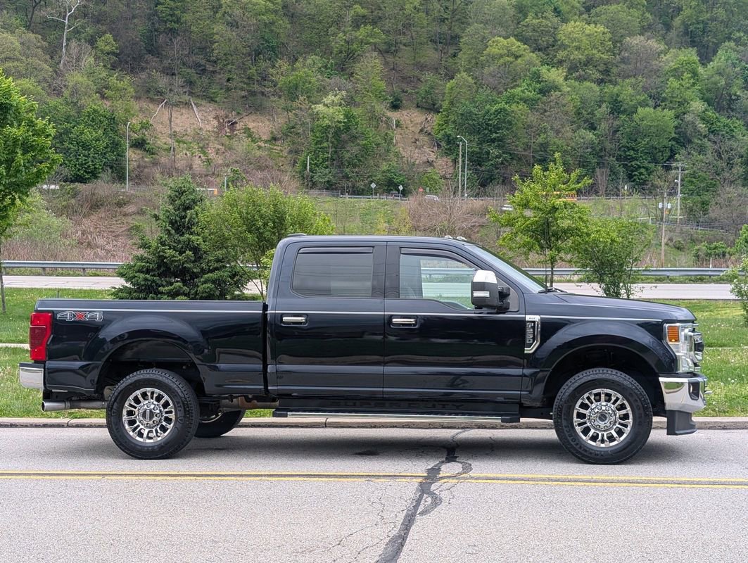 Used 2021 Ford F250 XLT w/ XLT Premium Package AWD/4WD image 5