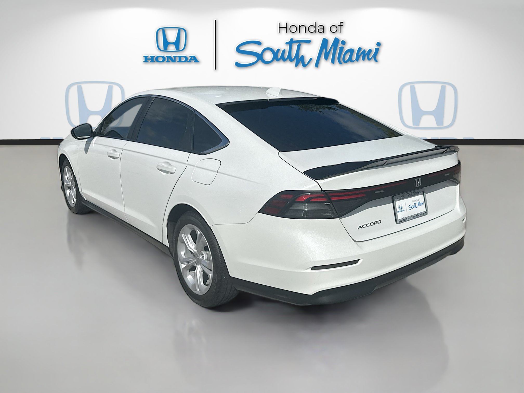 Certified 2024 Honda Accord LX image 5