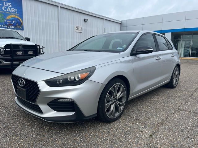 Used 2019 Hyundai Elantra GT N Line FWD image 2