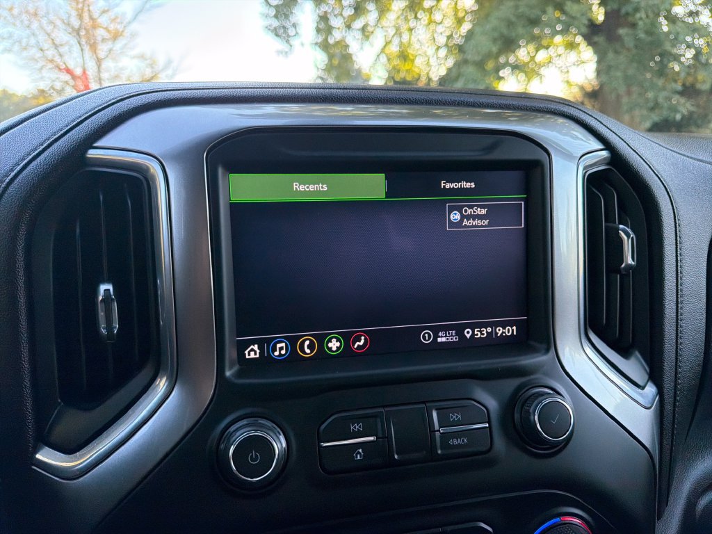 Used 2020 Chevrolet Silverado 1500 LT Trail Boss AWD/4WD image 21