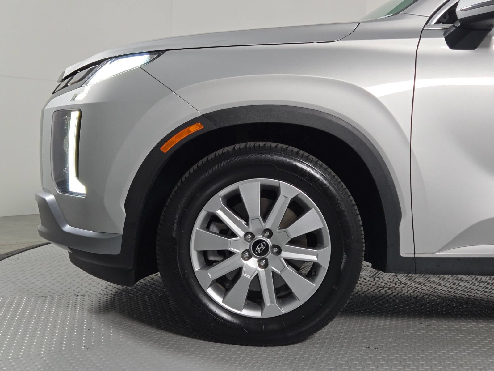 Used 2024 Hyundai Palisade SEL FWD image 9