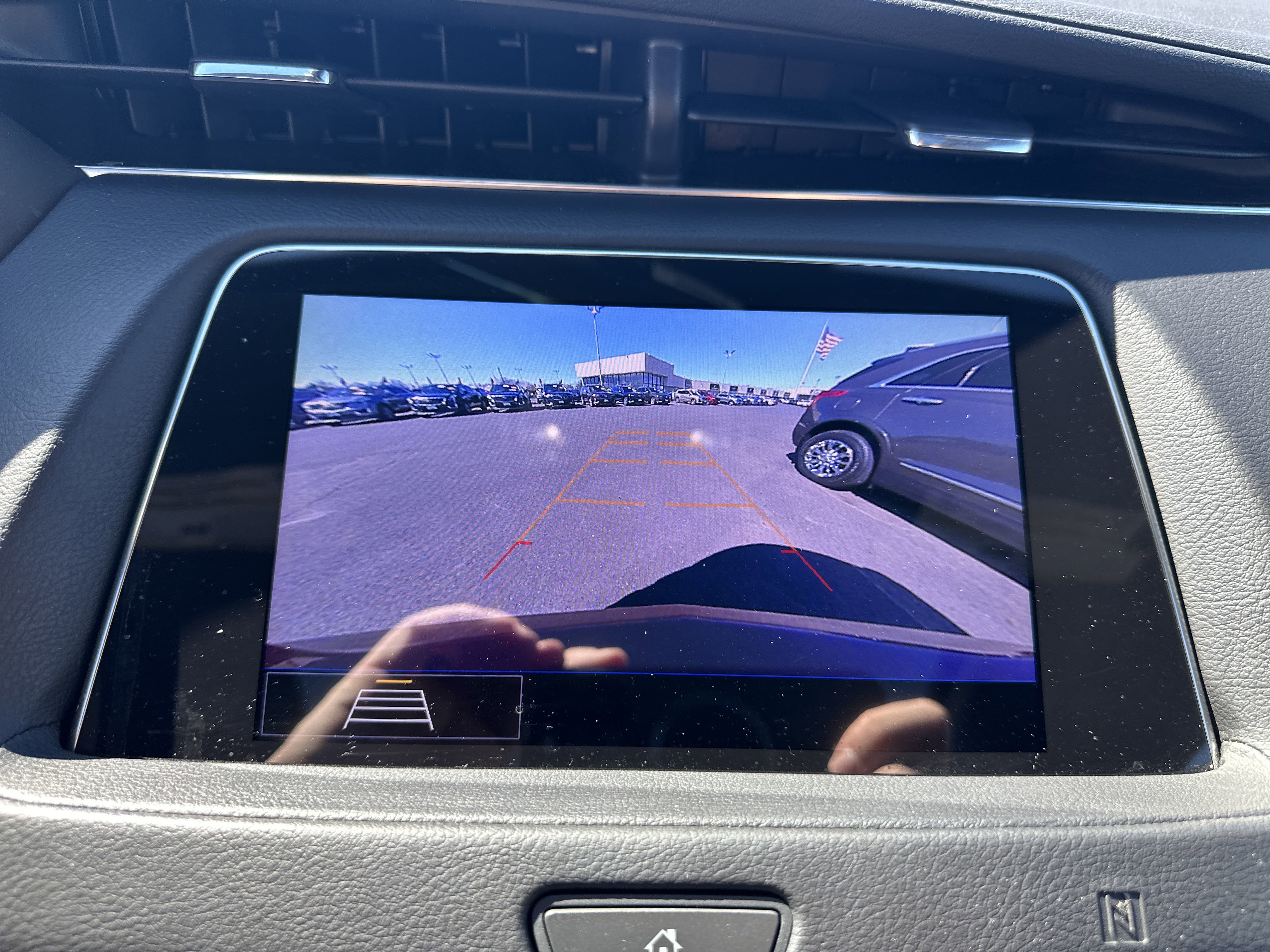 Used 2020 Cadillac XT4 Premium Luxury w/ Cold Weather Package image 32