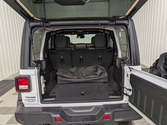 Used 2025 Jeep Wrangler Unlimited Sport S 4xe AWD/4WD image 21