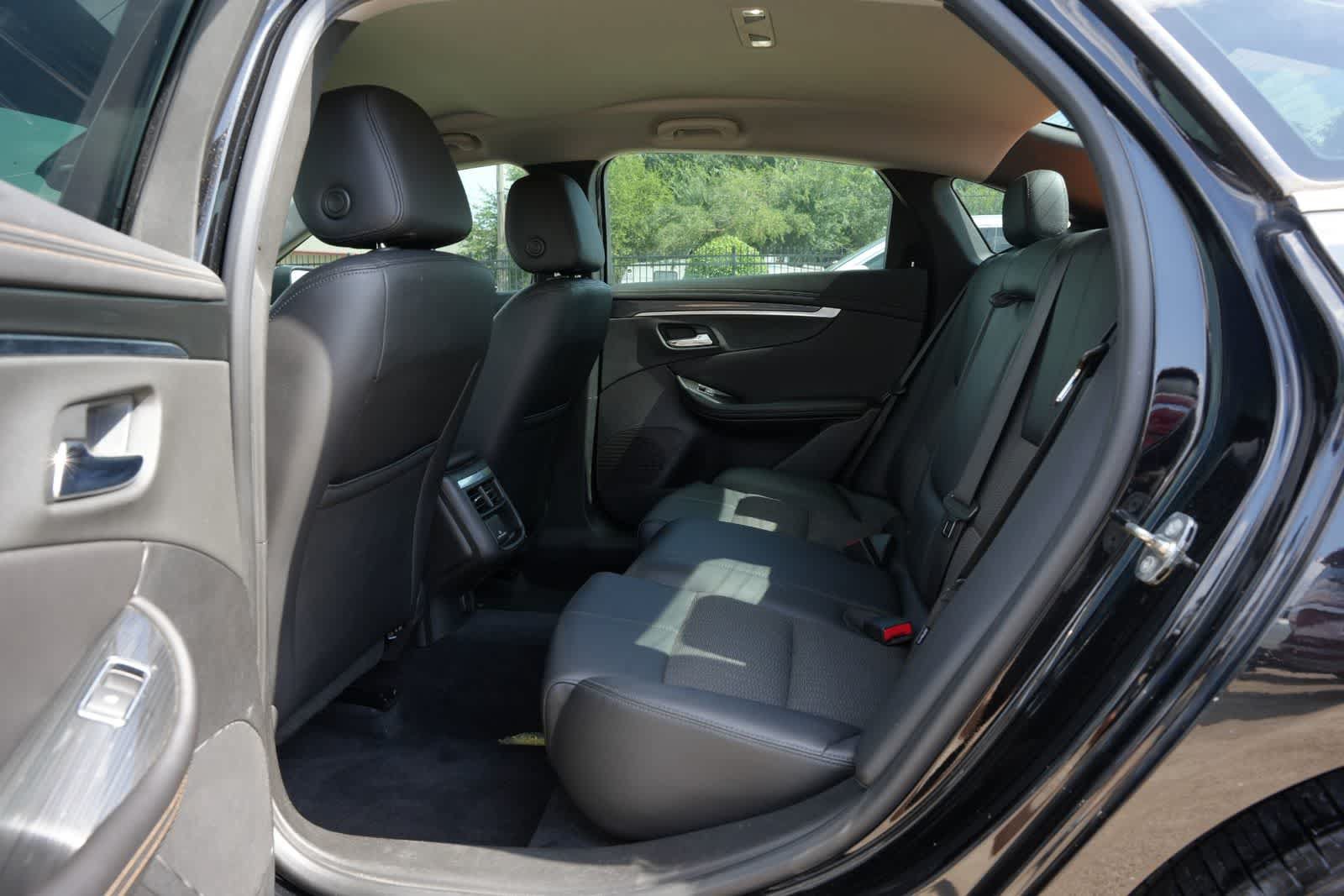 Used 2019 Chevrolet Impala LT w/ LT Convenience Package FWD image 16