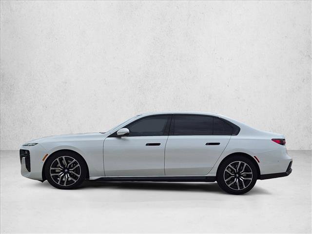 Used 2024 BMW 760i xDrive w/ Premium Package 2 AWD/4WD image 8