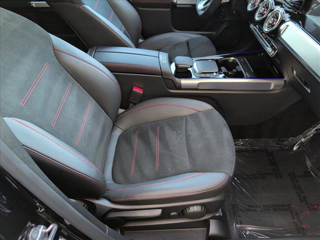 Certified 2022 Mercedes-Benz GLB 250 4MATIC image 21