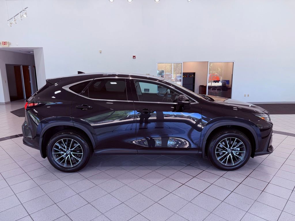 Used 2024 Lexus NX 350 AWD image 14