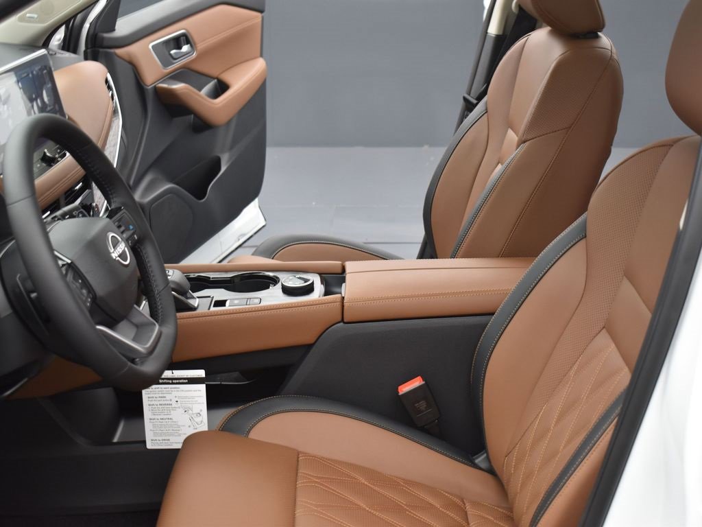 New 2026 Nissan Rogue Platinum image 19