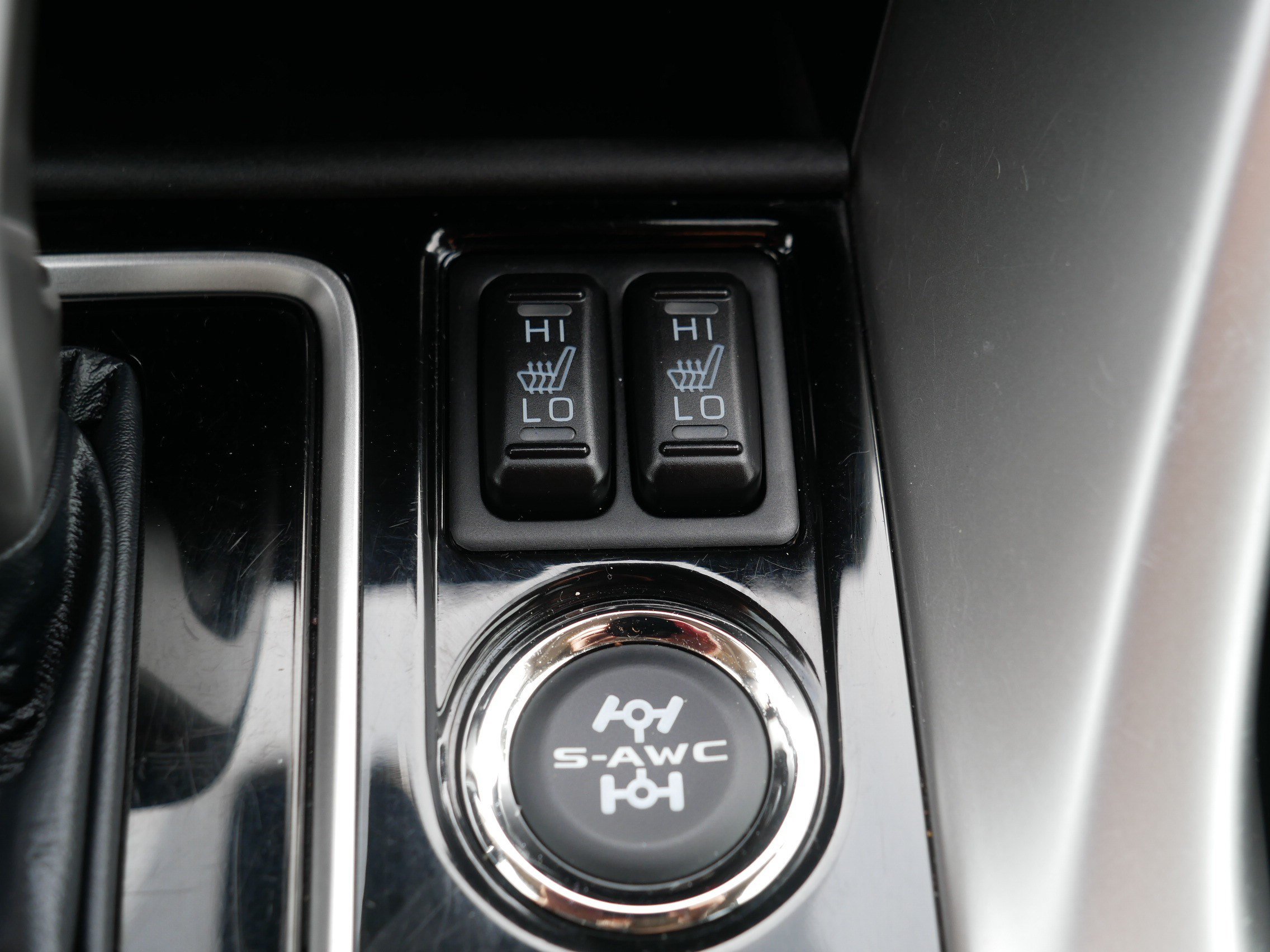 Used 2025 Mitsubishi Eclipse Cross SE AWD/4WD image 32