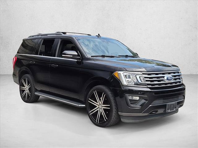 Used 2020 Ford Expedition XLT w/ Equipment Group 202A AWD/4WD image 3