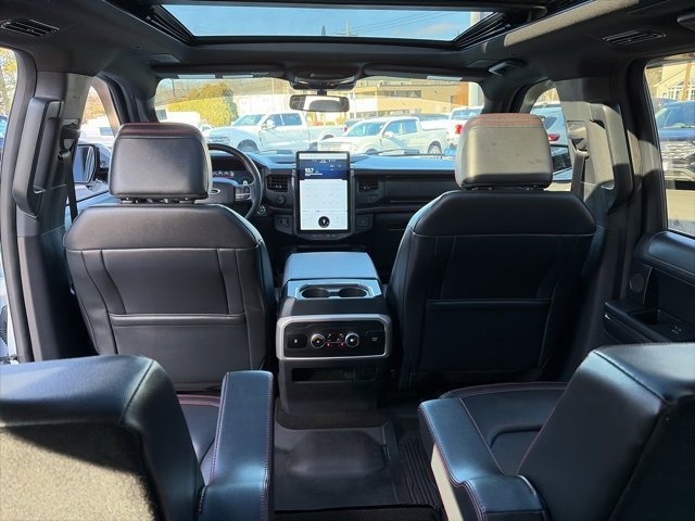 Used 2023 Ford Expedition Limited image 15