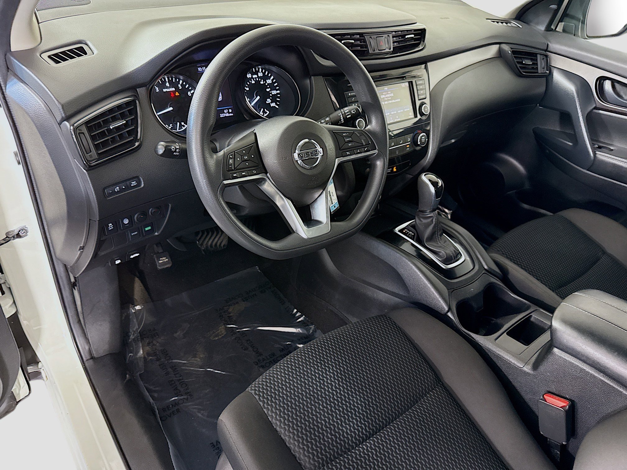 Used 2020 Nissan Rogue Sport S image 22