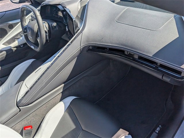 Used 2025 Chevrolet Corvette E-Ray w/ Stealth Interior Trim Package image 15