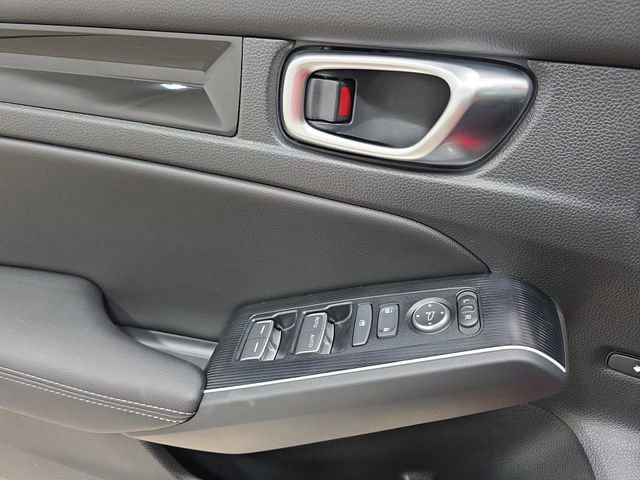 Used 2025 Honda Civic Sport image 28