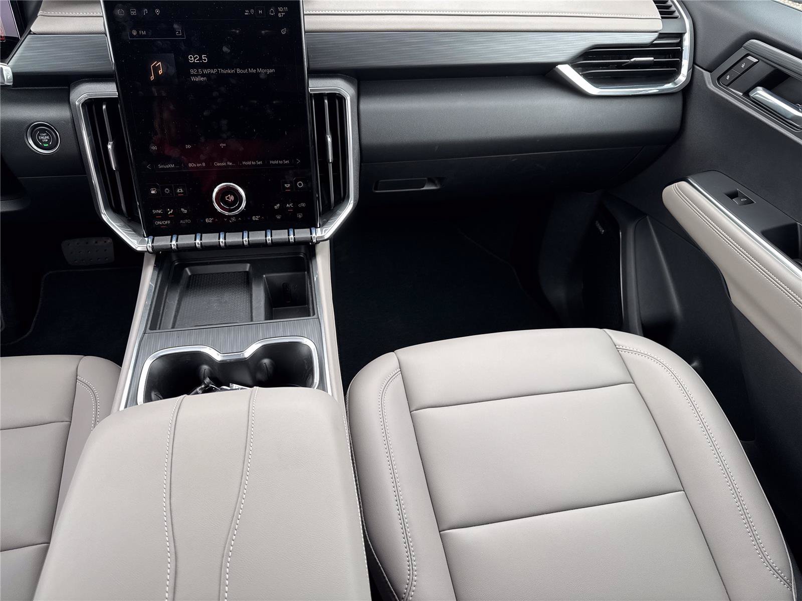 New 2026 GMC Acadia Elevation w/ Elevation Premium Package FWD image 21