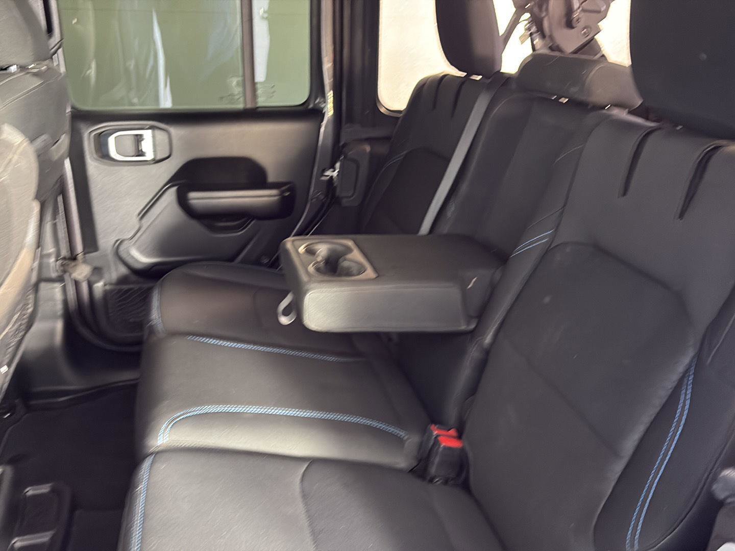 Used 2021 Jeep Wrangler Unlimited Rubicon 4xe w/ Cold Weather Group image 20