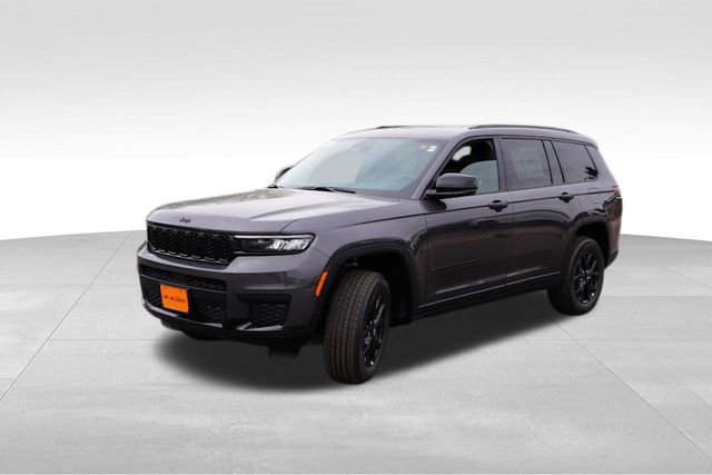 New 2025 Jeep Grand Cherokee L Altitude image 7