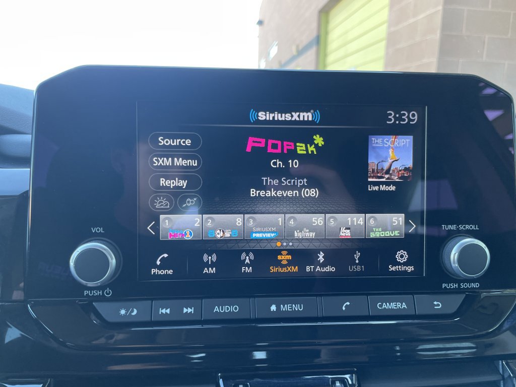 Used 2024 Nissan Pathfinder SV w/ Lighting Package (N92) image 34