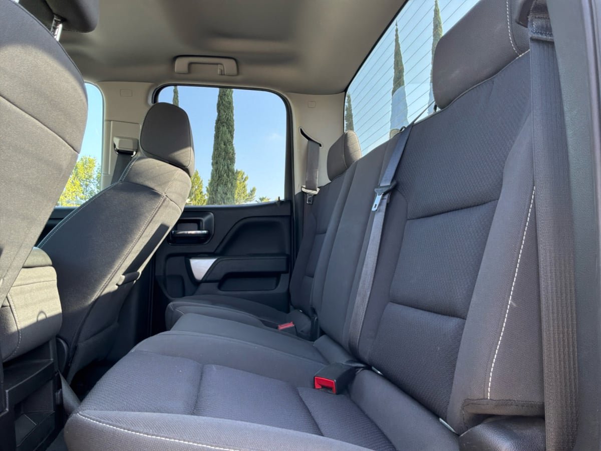 Used 2019 Chevrolet Silverado 2500 LT w/ LT Convenience Package AWD/4WD image 19