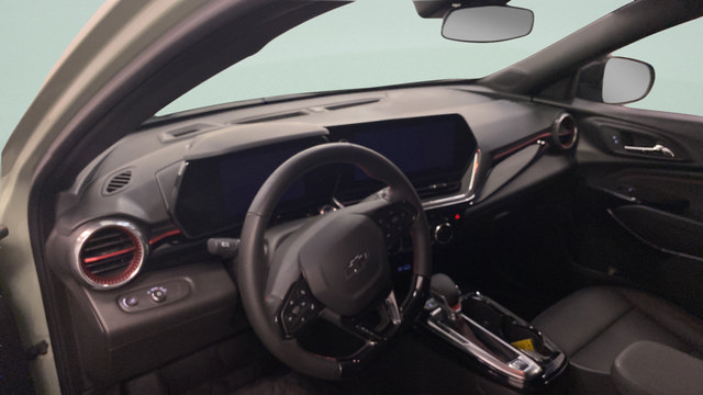 Used 2024 Chevrolet Trax RS w/ Sunroof Package FWD image 15